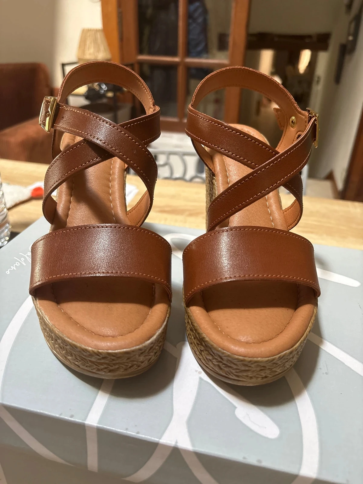 Nu-pieds à talons, compensés, plate-forme pointure, 36 neuve – photo 5